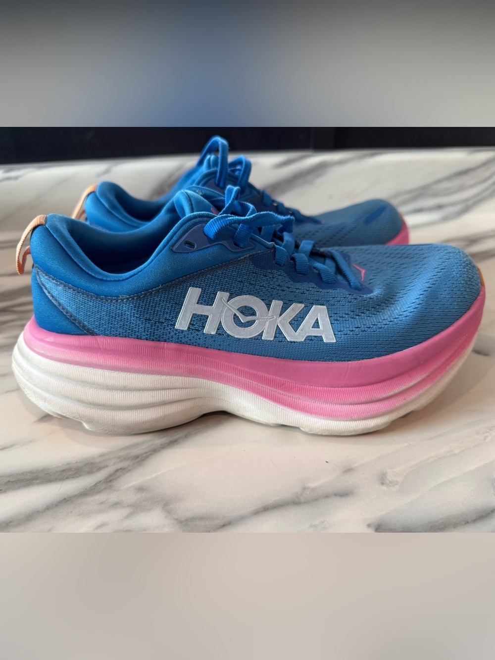 Hoka Bondi 8